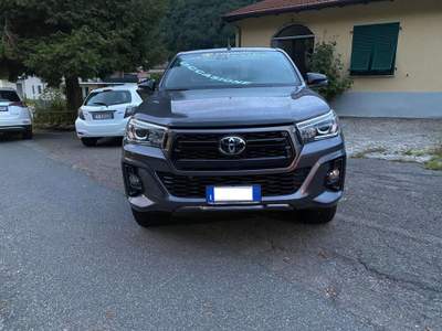 Toyota Hilux Executive Grigio usata LA SPEZIA