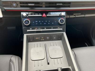 Hyundai Santa Fe 1.6 T-GDi HEV 4WD AT 7 posti XCLASS Marrone usata Castelnuovo Rangone