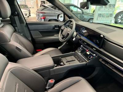Hyundai Santa Fe 1.6 T-GDi HEV 4WD AT 7 posti XCLASS Marrone usata Castelnuovo Rangone