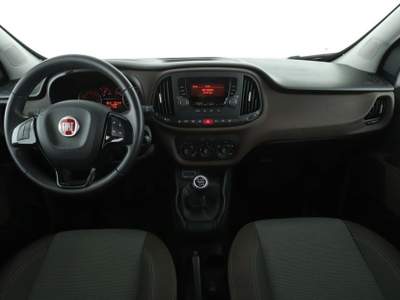 Fiat Doblò Doblò 1.6 MJT 95CV PL Combi Maxi M1 SX Marrone usata Castelnuovo Rangone