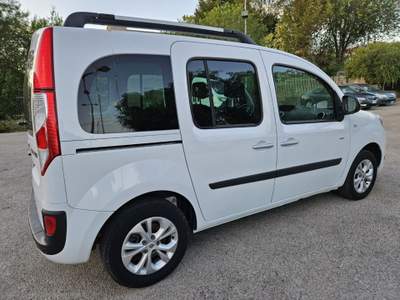 Renault Kangoo Kangoo Blue dCi 8V 95 CV 5p. Life IVA ESPOSTA                                             Bianco usata Caltanissetta