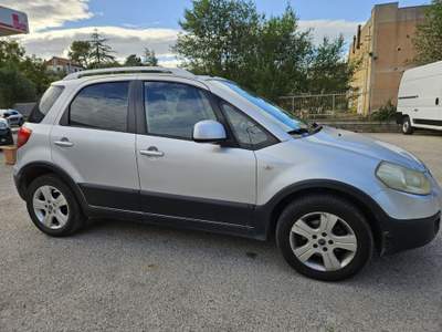 Fiat Sedici Sedici 1.9 MJT 4x4 Dynamic 4 X 4  CON GANCIO TRAINO                                Grigio usata Caltanissetta