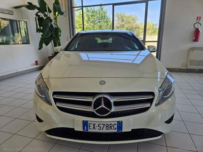 Mercedes-Benz Classe A A 200 CDI Premium                                                         Bianco usata Caltanissetta