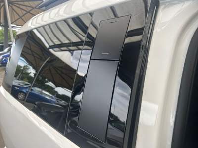 Hyundai Santa Fe 1.6 T-GDi HEV 4WD AT 7 posti XCLASS Bianco usata Castelnuovo Rangone