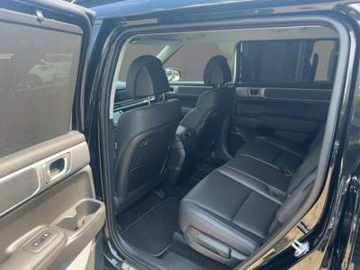 Hyundai Santa Fe 1.6 T-GDi HEV 4WD AT 7 posti XCLASS Nero usata Castelnuovo Rangone