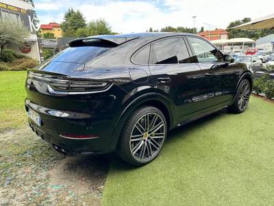 Porsche Cayenne Coupé 4.0 V8 Turbo S E-Hybrid UNIPR IVA ESPOSTA Nero usata Curno