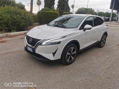 Nissan Qashqai 1.3 mhev N Connecta 2wd 140cv Bianco usata Taranto