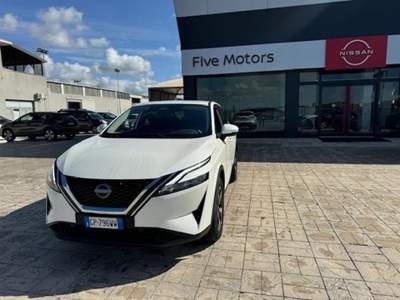 Nissan Qashqai 1.3 mhev N Connecta 2wd 140cv Bianco usata Taranto