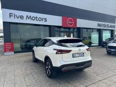 Nissan Qashqai 1.3 mhev N Connecta 2wd 140cv Bianco usata Taranto