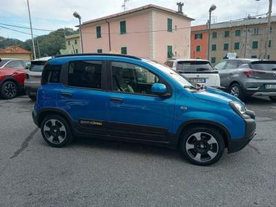 Fiat Panda 1.0 Hybrid Pandina NUOVA INCENTIVI EURO 0-1-2-3-4 Giallo usata Genova