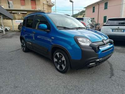 Fiat Panda 1.0 Hybrid Pandina NUOVA INCENTIVI EURO 0-1-2-3-4 Giallo usata Genova
