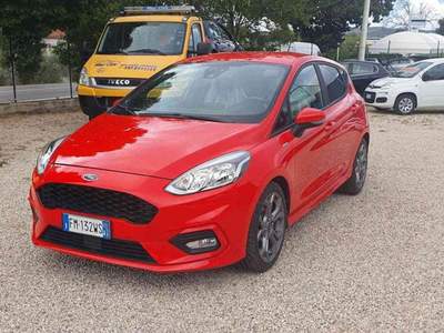 Ford Fiesta 1.5 TDCi 5 porte ST-Line Rosso usata Penne