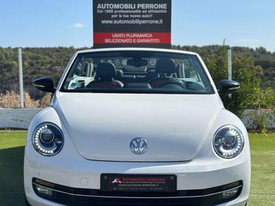 Volkswagen Maggiolino Cabrio 1.4 TSI DSG Sport 60's (Fender/LED/Auto) Bianco usata Castellaneta