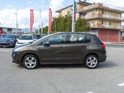 Peugeot 3008 1.6 HDi 110CV cambio robotizzato Tecno Marrone usata Fondi