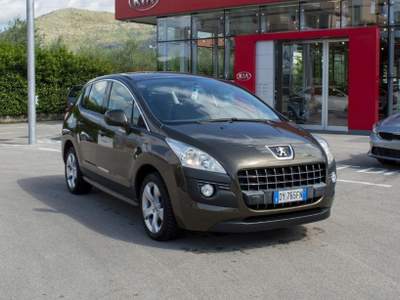 Peugeot 3008 1.6 HDi 110CV cambio robotizzato Tecno Marrone usata Fondi