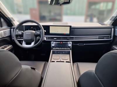 Hyundai Santa Fe 1.6 T-GDi HEV 4WD AT 7 posti XCLASS Marrone usata Castelnuovo Rangone