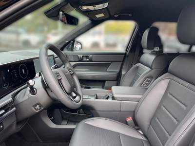 Hyundai Santa Fe 1.6 T-GDi HEV 4WD AT 7 posti XCLASS Nero usata Castelnuovo Rangone