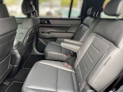 Hyundai Santa Fe 1.6 T-GDi HEV 4WD AT 7 posti XCLASS Nero usata Castelnuovo Rangone