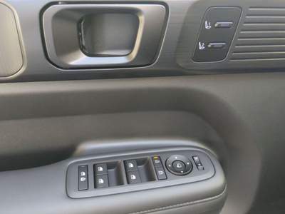 Hyundai Santa Fe 1.6 T-GDi HEV 4WD AT 7 posti XCLASS Bianco usata Castelnuovo Rangone