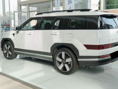 Hyundai Santa Fe 1.6 T-GDi HEV 4WD AT 7 posti XCLASS Bianco usata Castelnuovo Rangone