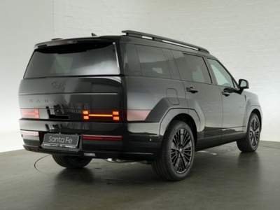 Hyundai Santa Fe 1.6 T-GDi HEV 4WD AT 7 posti XCLASS Nero usata Castelnuovo Rangone