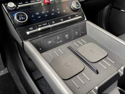 Hyundai Santa Fe 1.6 T-GDi HEV 4WD AT 7 posti XCLASS Nero usata Castelnuovo Rangone