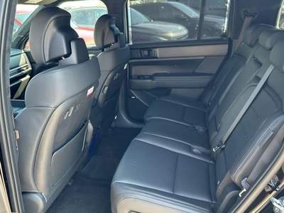 Hyundai Santa Fe 1.6 T-GDi HEV 4WD AT 7 posti XCLASS Nero usata Castelnuovo Rangone