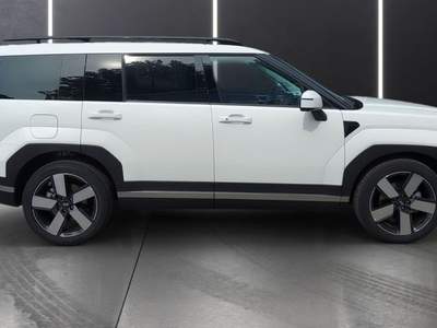 Hyundai Santa Fe 1.6 T-GDi HEV 4WD AT 7 posti XCLASS Bianco usata Castelnuovo Rangone