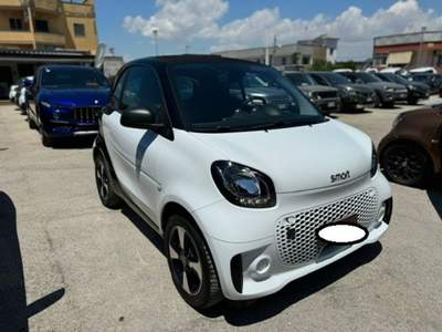 Smart ForTwo EQ Passion Bianco usata Cassino