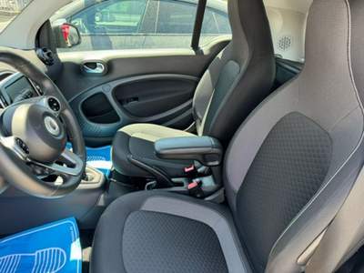 Smart ForTwo EQ Passion Bianco usata Cassino