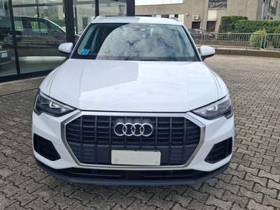 Audi Q3 35 TDI S tronic Business Bianco usata Ferrara