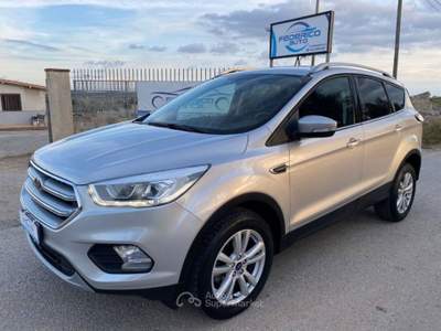 Ford Kuga 1.5 tdci Business s&s 2wd 120cv my18 Argento usata Ispica