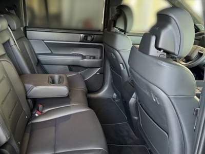 Hyundai Santa Fe 1.6 T-GDi HEV 4WD AT 7 posti XCLASS Grigio usata Castelnuovo Rangone
