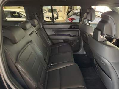 Hyundai Santa Fe 1.6 T-GDi HEV 4WD AT 7 posti XCLASS Nero usata Castelnuovo Rangone