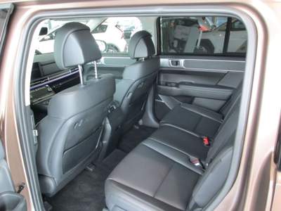 Hyundai Santa Fe 1.6 T-GDi HEV 4WD AT 7 posti XCLASS Marrone usata Castelnuovo Rangone