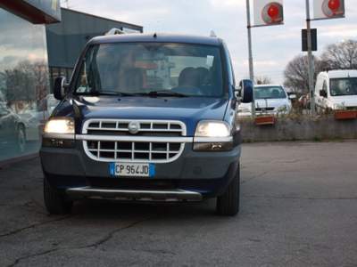 Fiat Doblò Doblò 1.6i Malibù MOTORE NUOVO Blu/Azzurro usata Castelnuovo Rangone