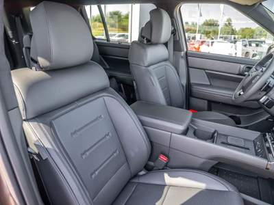 Hyundai Santa Fe 1.6 T-GDi HEV 4WD AT 7 posti XCLASS Marrone usata Castelnuovo Rangone