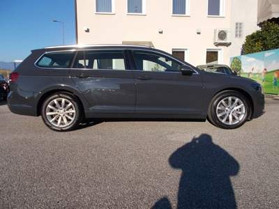 Volkswagen Passat 1.6 TDI SCR DSG Business BMT Grigio usata SAN VENDEMIANO
