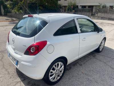 Opel Corsa 1.2 16V 80CV GPL-TECH 3p. Club usata Popoli