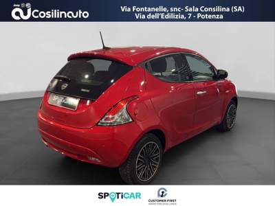 Lancia Ypsilon 1.0 FireFly S&S 70CV Hybrid Ecochic Gold Lilla usata Sala Consilina