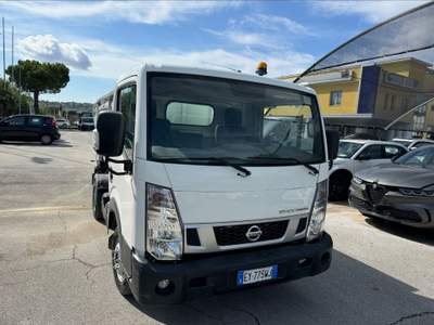 Nissan Cabstar Nissan  - nt400 cabstar 35.12 2.5 dci 122 cv pc-rg cabinato Bianco usata Ancona