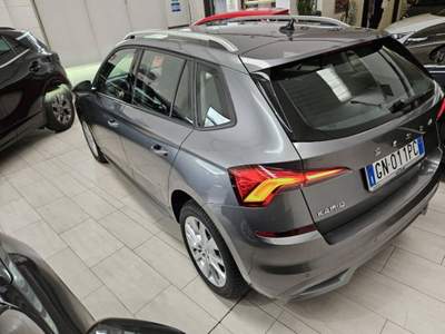 Skoda Kamiq 1.0 tsi Style 110cv Grigio usata Bollate