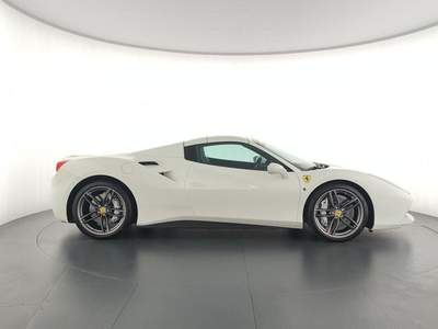 Ferrari 488 Spider Bianco usata Corciano