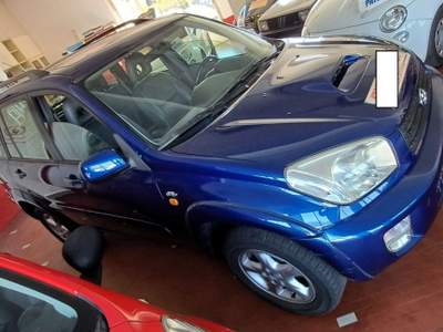 Toyota RAV4 RAV4 2.0 Tdi D-4D cat 5 porte Sol Blu/Azzurro usata Gaglianico
