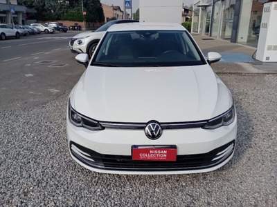 Volkswagen Golf 2.0 TDI DSG SCR Style Bianco usata San Martino Siccomario