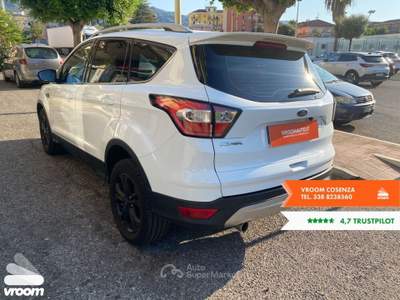 Ford Kuga Kuga 1.5 TDCI 120 CV S&S 2WD Powershift Business Bianco usata Rossano Stazione