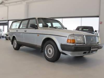 Volvo 240 2.0 Station Wagon Argento usata Vicenza