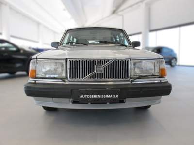 Volvo 240 2.0 Station Wagon Argento usata Vicenza