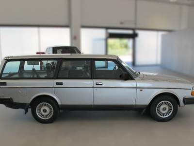 Volvo 240 2.0 Station Wagon Argento usata Vicenza
