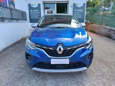 Renault Captur Plug-in Hybrid E-Tech 1.6 160 CV Blu/Azzurro usata Ardea